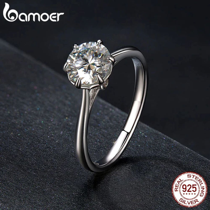 Womens 1.0Ct Round Moissanite Ring D Colour Vvs1 Ex Lab Diamond Band 925 Sterling Silver Engagement Wedding Gift