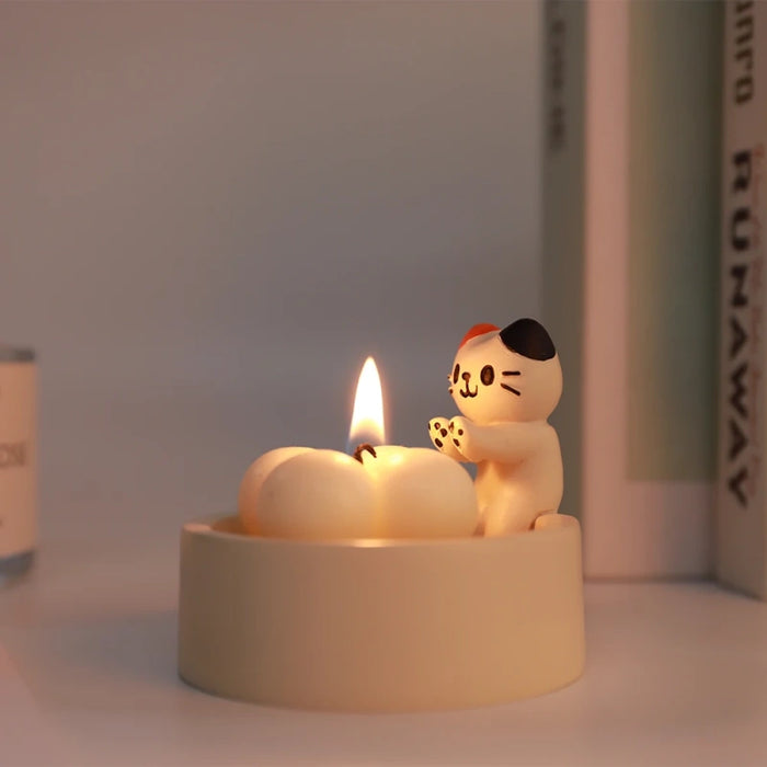 Vibe Geeks Durable High Tempe Cartoon Cute Kitten Candlestick Aromatherapy Candle Holder