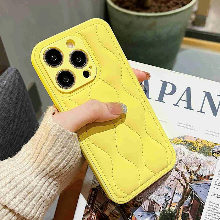 Fine Hole 8 Shaped Texture Eiderdown Airbag Phone Case