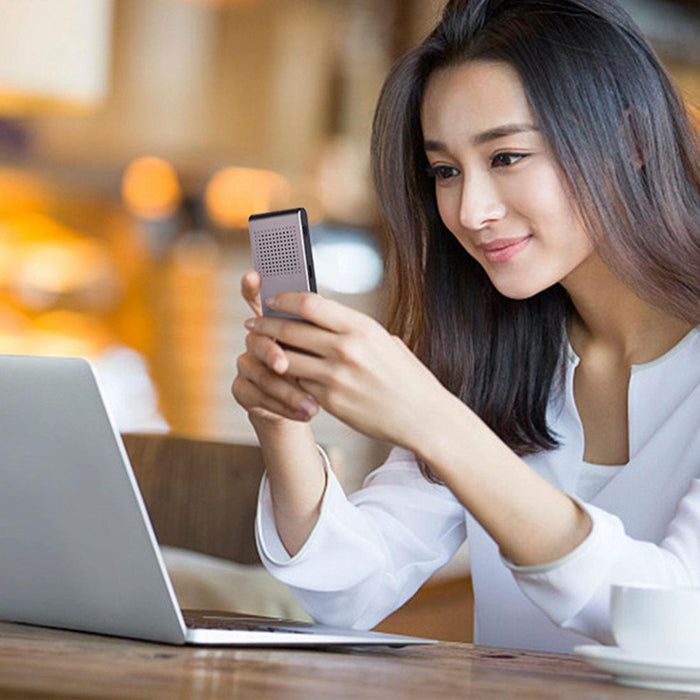 Handheld Pocket Smart Voice Translator Real Time Speech Translation Translator With Dual Mic Support 33 Languages