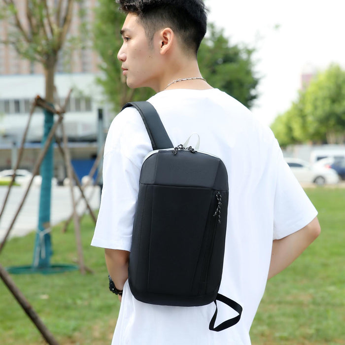 Spacious & Lightweight Portable Bag
