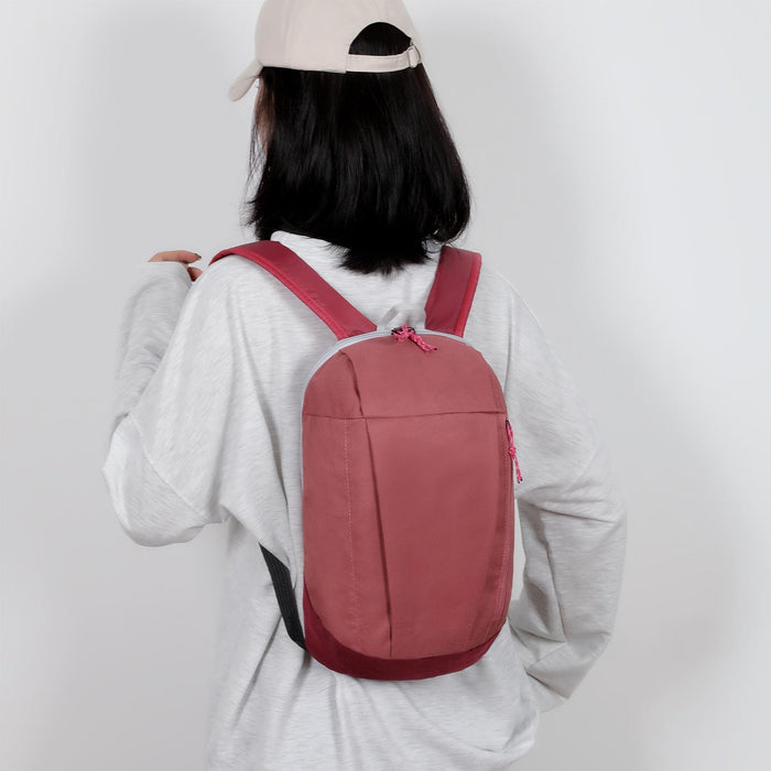 Spacious & Lightweight Portable Bag