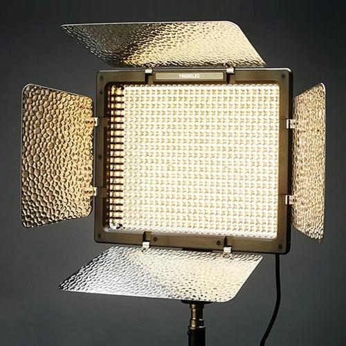 Yn600L 600 Led 5500K Colour Temperature Adjustable Led Video Light For Canon / Nikon / Sony Camcorder Dslr