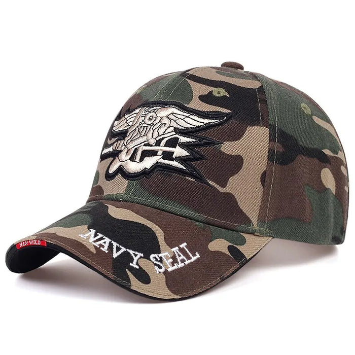 Adjustable Embroidered Baseball Cap / Hat For Outdoor Wear