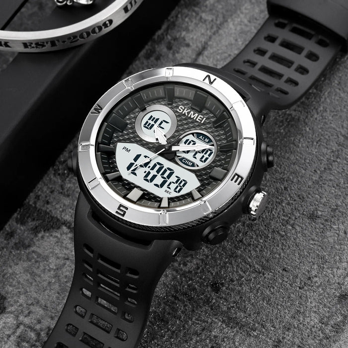 Men's TPU Band Band Digital Analog Date Calendar Display Dual Display 5ATM 50M Water Resistant Wristwatch
