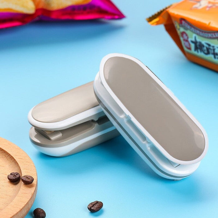 1 Pack Sealing Machine Mini Portable Sealing Clip Hand Pressure Heat Sealing Machine Food Fruit Snacks Preservation Small Tools