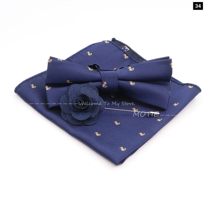 Cartoon Insect Bowtie Set Red Floral Brooches For Men