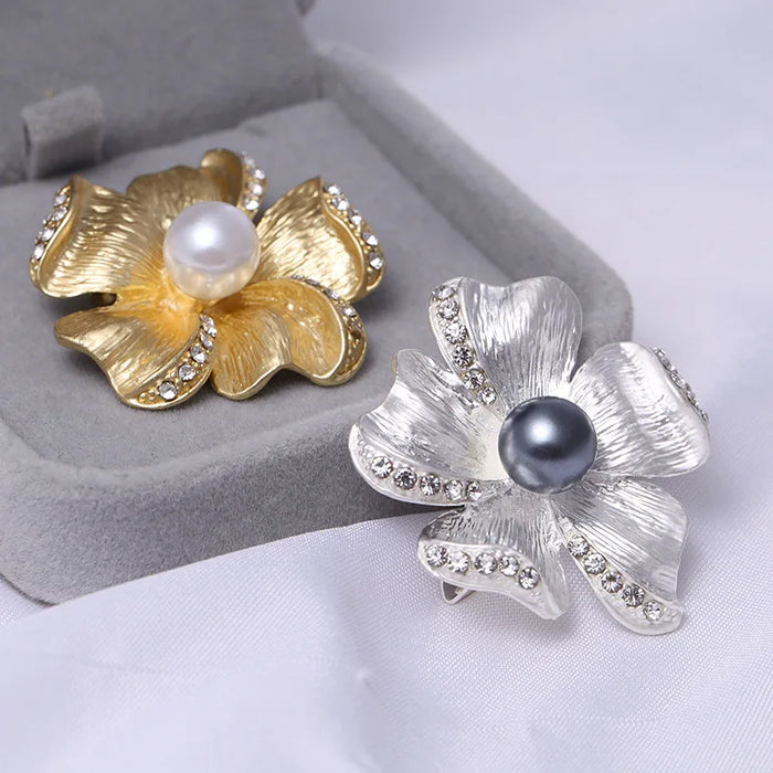 Luxury Jewelry Flower Lapel Pin With Pearl And Rhinestone