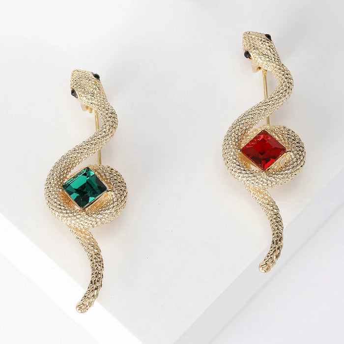 Charming Snake Brooch Pin Womens Enamel Jewelry