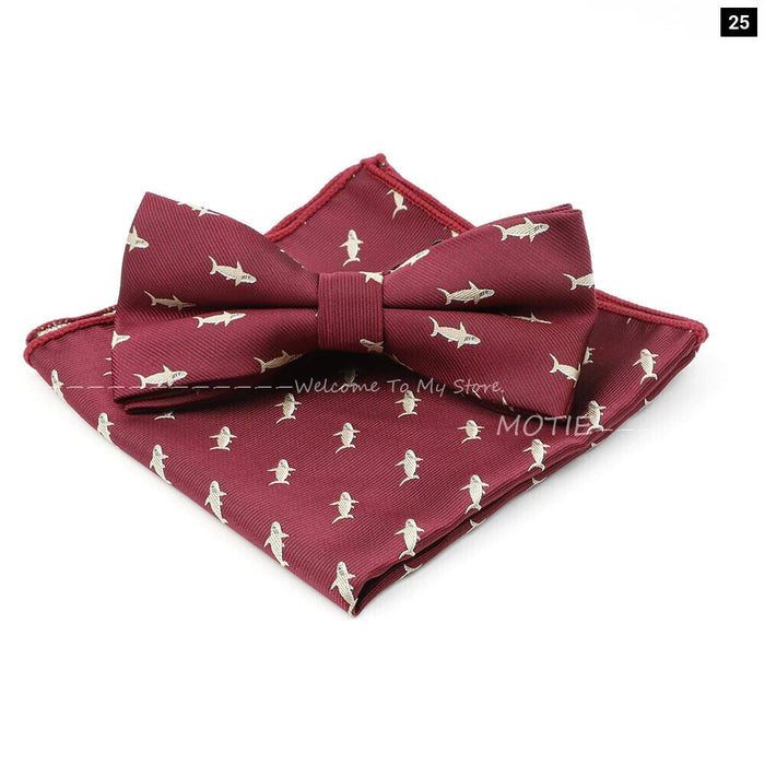 Cartoon Insect Bowtie Set Red Floral Brooches For Men