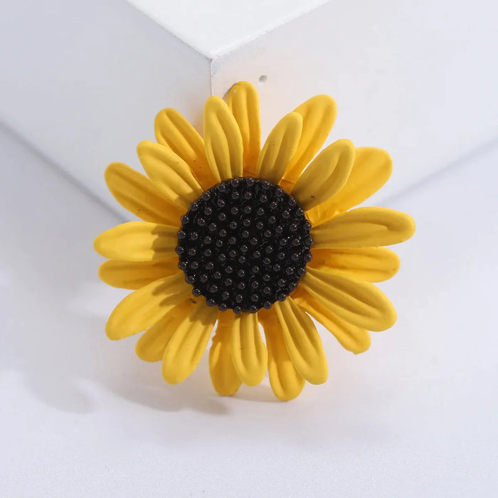 Sunflower Brooch Korean Fashion Enamel Pin For Casual Wear