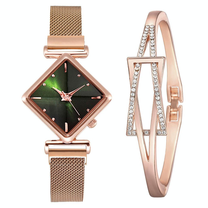 Women Diamond Dial Quartz Watch Rose Gold Green & Bracelet