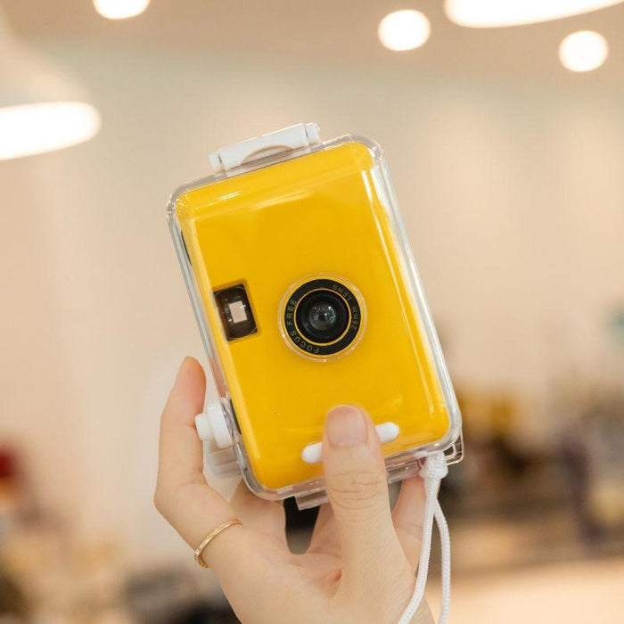 Cute Retro Film Waterproof Shockproof Camera With Disposable Film All White Shell