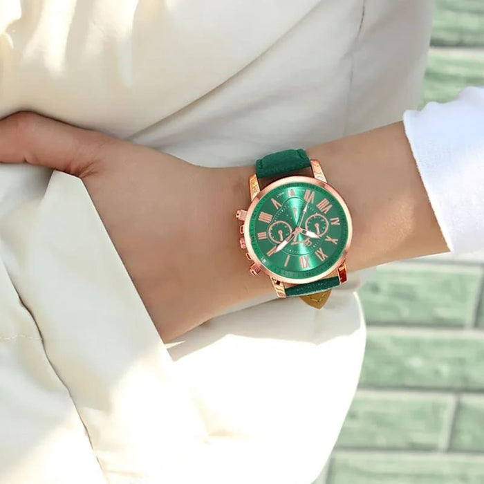 Fashion Women Watches Green Leather Quartz Wrist Watch For Women Bussiness Casual Watch