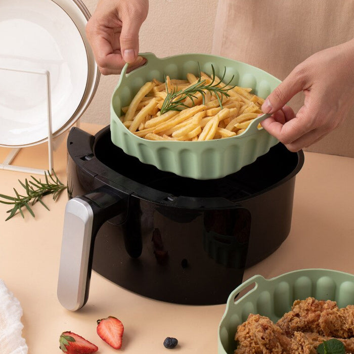 Vibe Geeks Washable Silicone Reusable Air Fryer Liner Kitchen Accessory