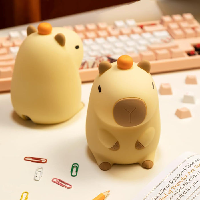 Vibe Geeks Novelty Cartoon Capybara Shaped Soft Silicone LED Night Light with Rechargeable and Touch Control