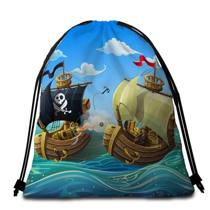 Pirate beach Round Towel